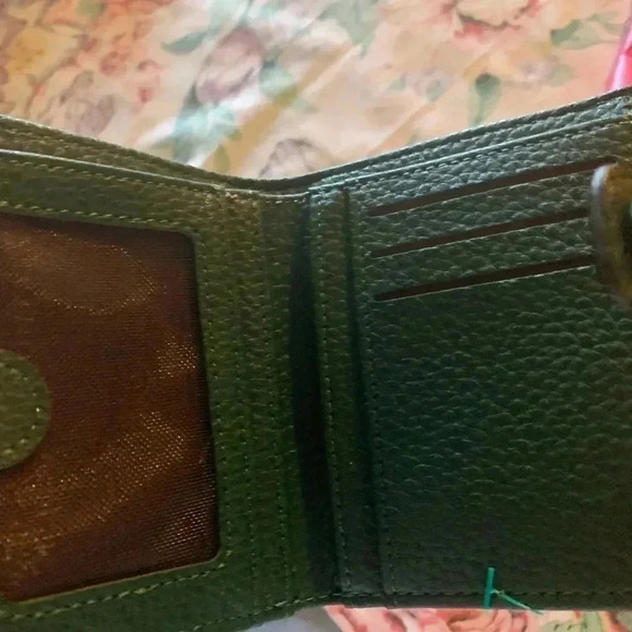 NWT MontanaWest Dark Green Ladies Wallet - Picture 4 of 7
